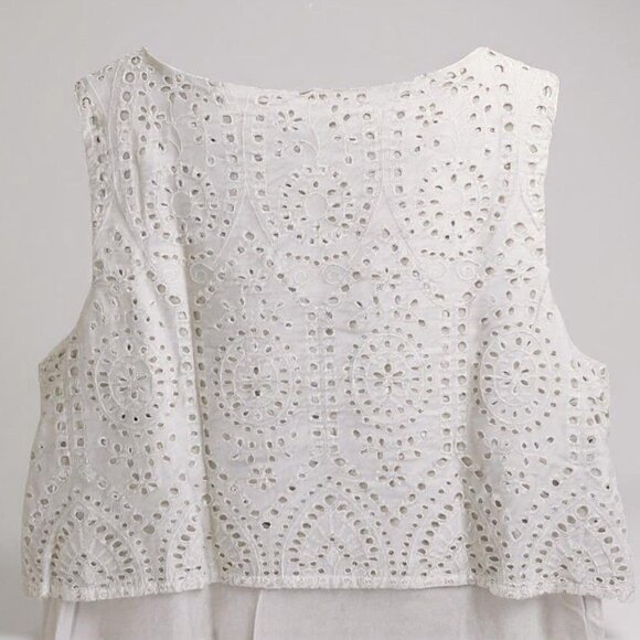 J.Jill White Eyelet Layered Sleeveless Top Detailed Cutout Pattern Medium - Picture 3 of 8